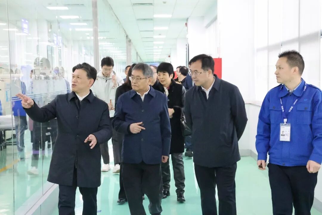 ��������������������������������ר��ίԱ�ḱ��������ľһ��ݰ��ewin�������